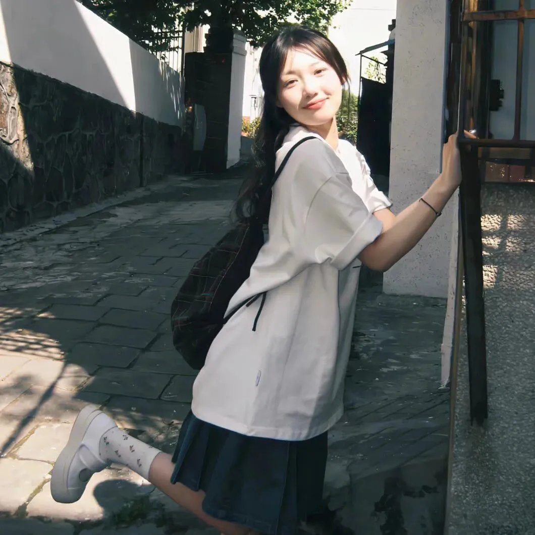 变身特务